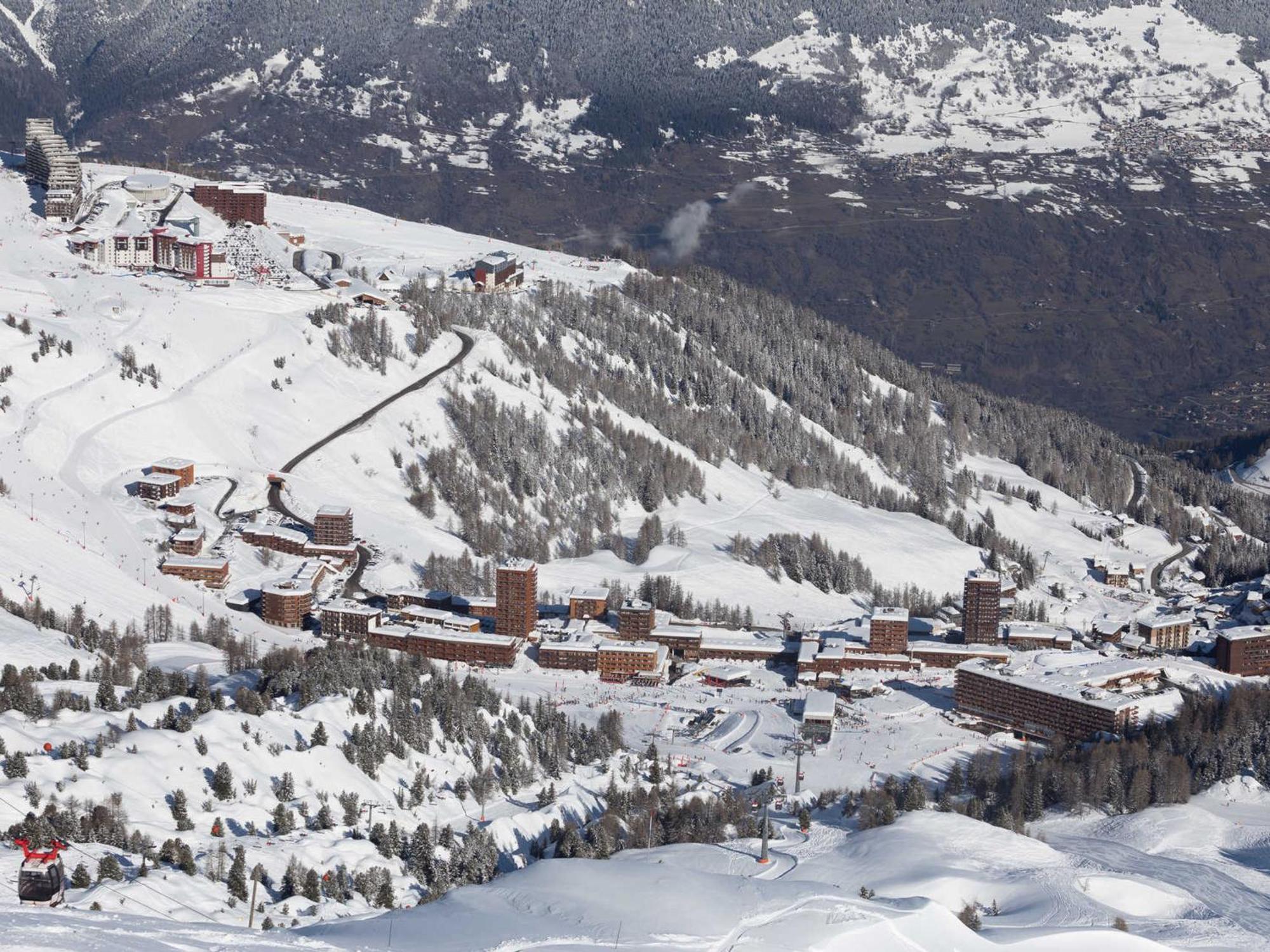 Renove Pour 6 Personnes Avec Balcon, Au Pied Des Pistes Et Wifi - Fr-1-455-104 Apartamento
